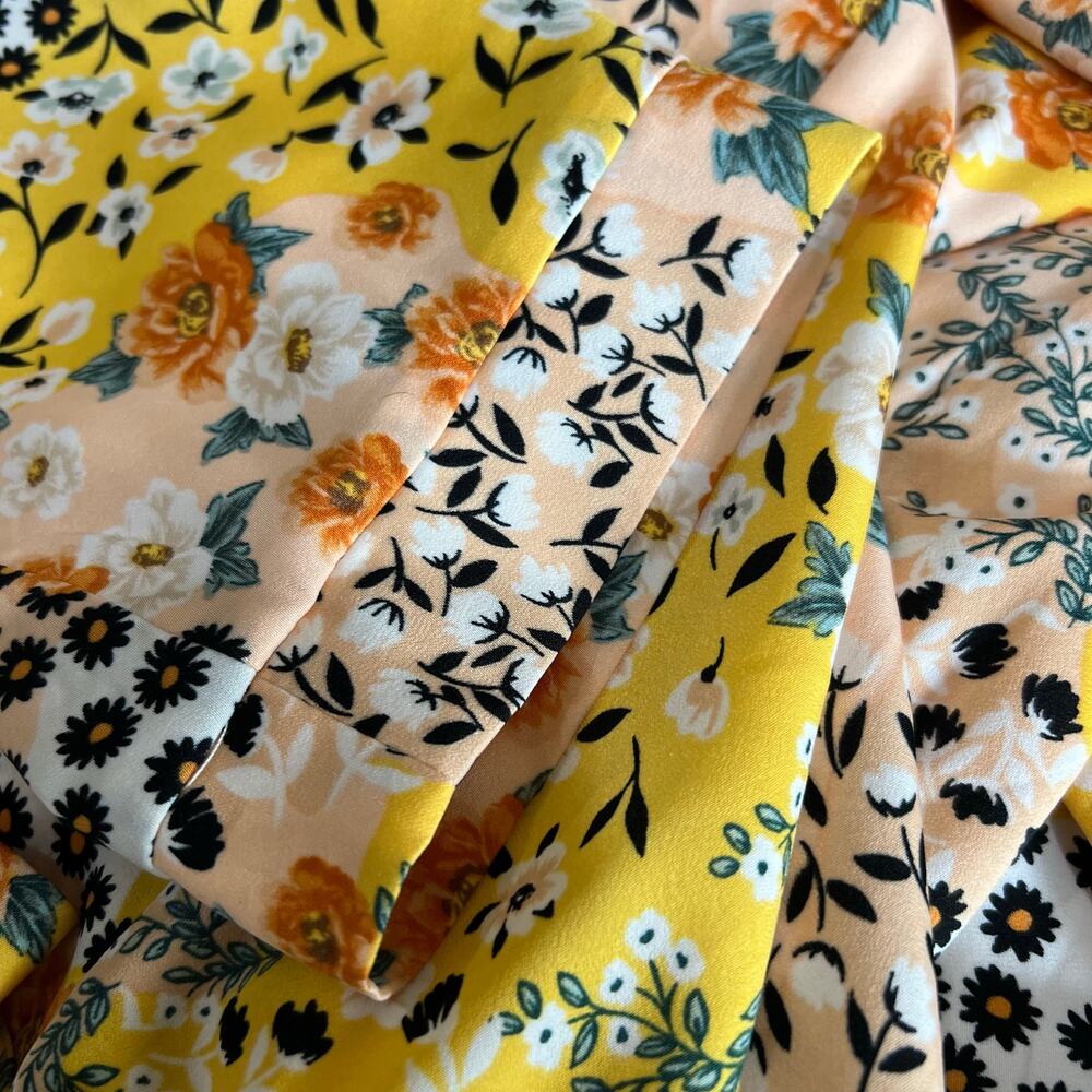 cupcakes & cashmere Yellow Floral and Black Dot Duster - Picture 7 of 7